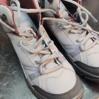 Scarpe trekking Decathlon 38 nuovissime mai usate