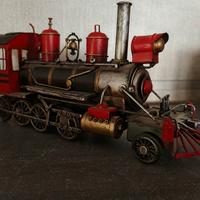 Locomotiva in metallo 