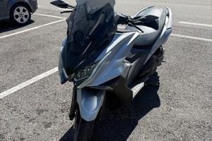 Kymko ak550 08/2020 km 21000