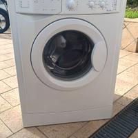 Lavatrice 6kg Indesit 