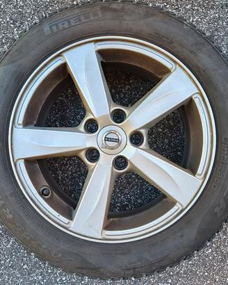 volvo v40 cerchi in lega 16"