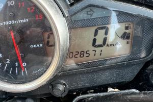 moto suzuki 250