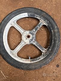 Cerchio anteriore piaggio si