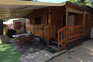 Bungalow in legno sul lago Maggiore