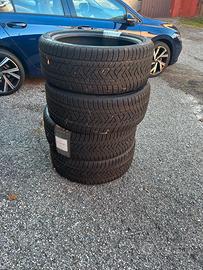 4 Gomme Nuove da Neve per Velar