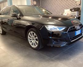 Audi A4 Avant 30 TDI/136 CV S tronic Business