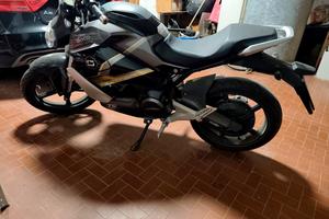 super soco ts street hunter 2025 125 cc vmoto 