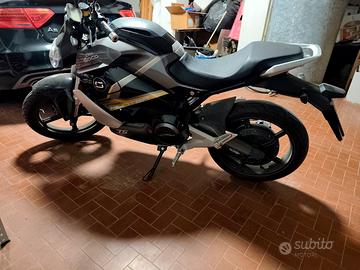 super soco ts street hunter 2025 125 cc vmoto 