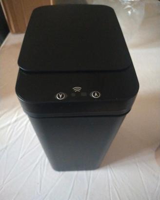 Cestino automatico 
