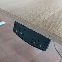 SCRIVANIA ELETTRICA regolabile in altezza
