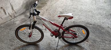 Mountain Bike Kawasaki Image 24" Shimano 18 velo