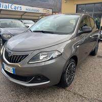 Lancia Ypsilon 1.0 FireFly 5 porte S&S Hybrid Silv