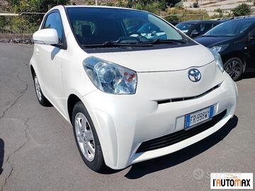 TOYOTA - iQ 1.0 Sol