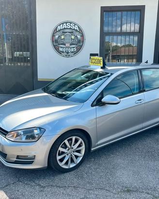 Volkswagen Golf 1.6 TDI 110 CV DSG 5p. Highline Bl