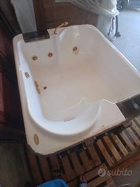 Vasca idromassaggio Jacuzzi 