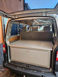 CampingBox e materasso VW T5 passo lungo