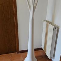 Appendiabiti in plastica - oggetto di arredamento