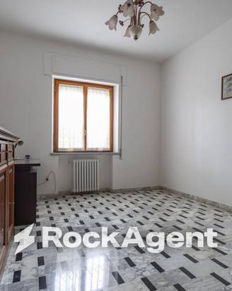 Appartamento di 120 m² con 3 locali a Catanzaro