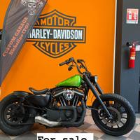 Harley-davidson sportster 883 r