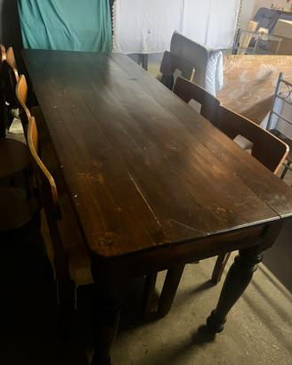 Antico tavolo “osteria” con gambe a cipolla