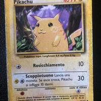 Carta pokémon pikachu prima edizione