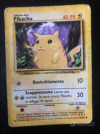 Carta pokémon pikachu prima edizione