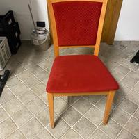 Lotto 90 sedie in legno con copri sedia bianca