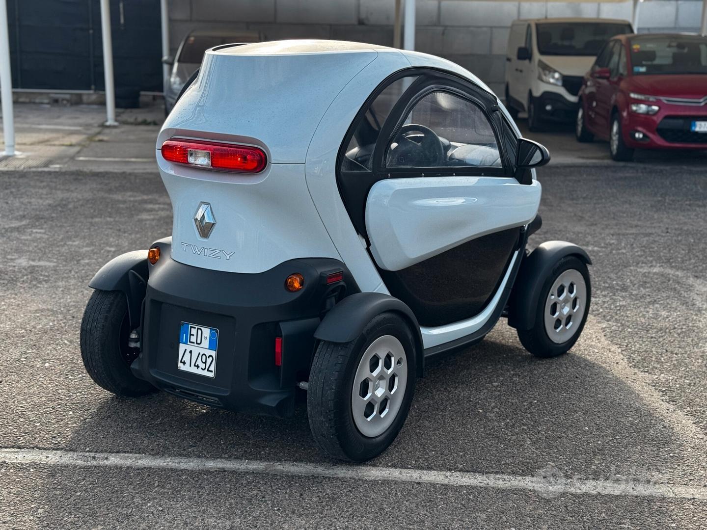 Renault Twizy 2018 photo 2