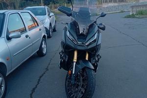 x adv 2023 IN GARANZIA permuta con africa twin