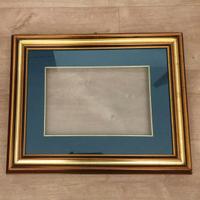 Cornice in legno e vetro con passepartout