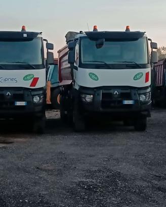 Autocarro RENAULT K