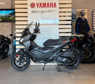 Aprilia SR GT 125 Black