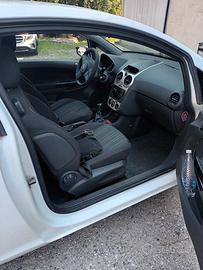 opel corsa benzina
