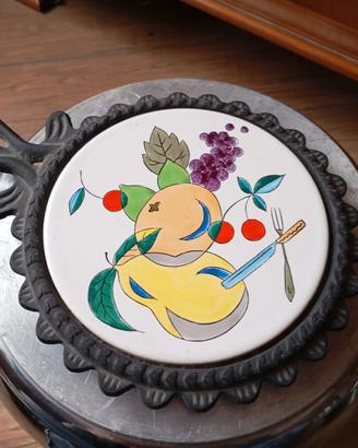sottopentola in ghisa e ceramica