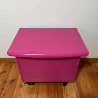 Comodino rosa/fucsia