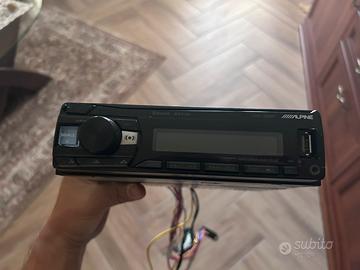 Autoradio Alpine UTE 200 BT