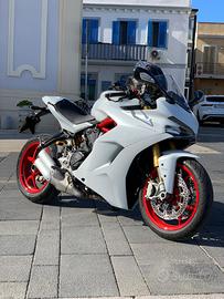 Ducati supersport S