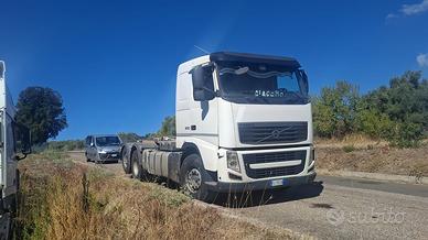 Autocarro motrice scarrabile