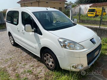 Peugeot Partner tepee 1.6 hdi con gancio traino