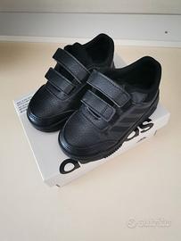 Scarpe bambino nere con strappo Adidas Tensaur