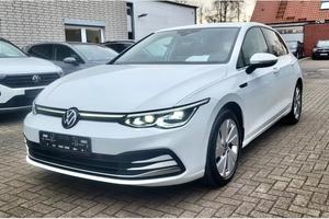 VOLKSWAGEN Golf 1.5 TSI 150CV Style NAVI IQ-LIGHT