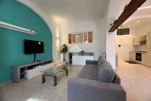 3 LOCALI A LA SPEZIA