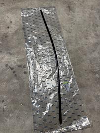 Cornice guarnizione parabrezza bmw e90 e91