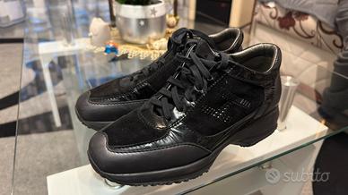 Sneakers Hogan in pelle metallizzata e camoscio 37