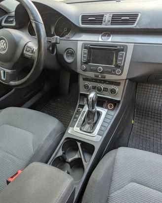 PASSAT 2013 METANO INCIDENTATA