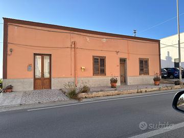 Casa indipendente-rilievo