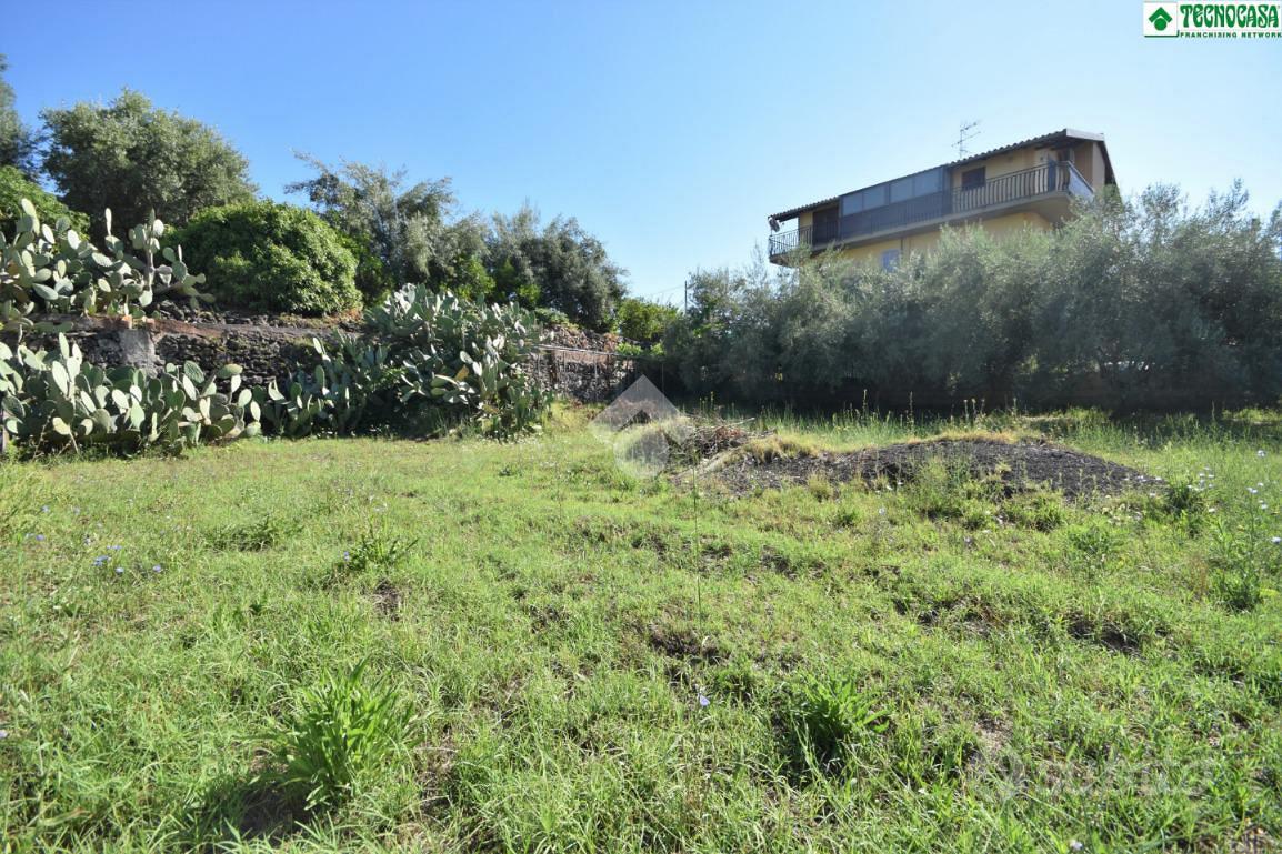 TER. RESIDENZIALE A GRAVINA DI CATANIA - Vista 6