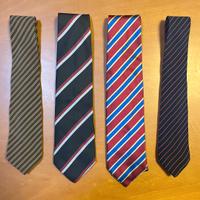 set di 16 cravatte regimental in seta