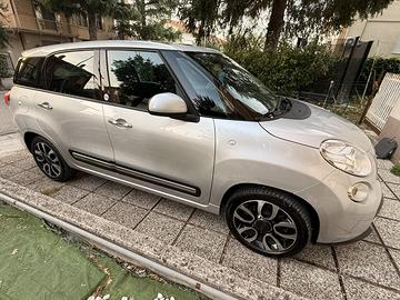 FIAT 500L 1.6 120 Cv 7 Posti Tettuccio panoramico