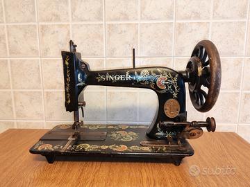 Macchina da cucire Singer 48K del 1910 vintage